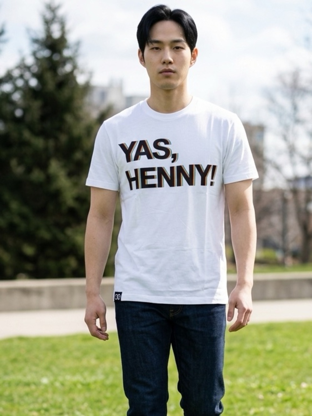 NWT Queer Eye Unisex White Short Sleeve Graphic Tee Shirt “Yes Henny” - Size L
